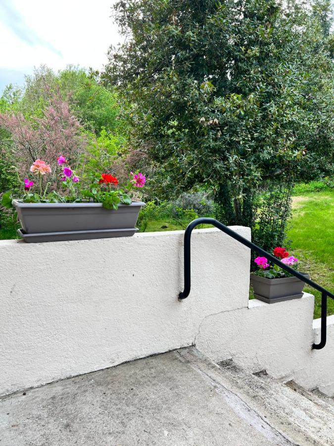 Domaine Le Manoir, Gites De Charme Et De Caractere Avec Piscines Privatisees Et Spa Nordique Fossemagne Exterior photo